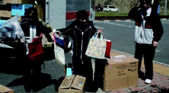 東日本大震災支援活動 物資援助