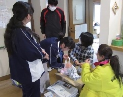 東日本大震災支援活動 物資援助